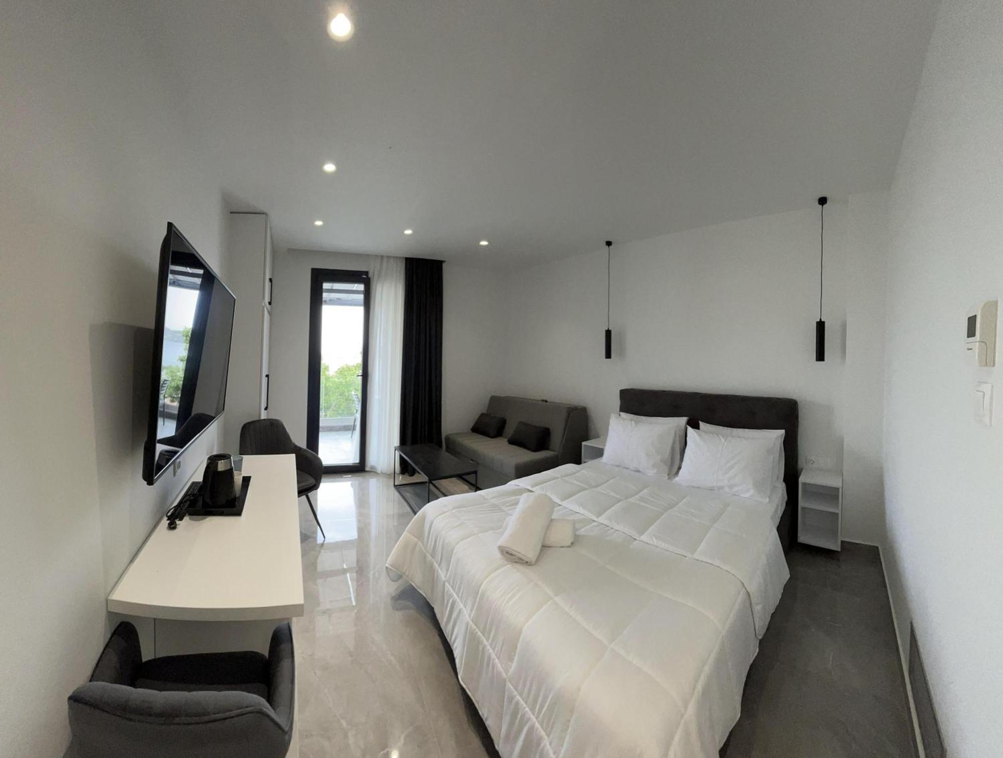 Eleva Deluxe * Kastoria